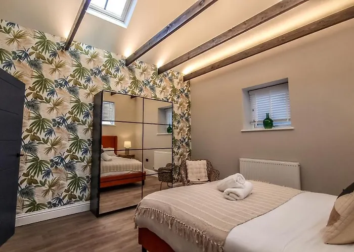 The 2 Bed Townhouse Sanctuary